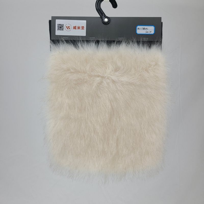 Faux fur Pelt
